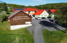 Gasthaus Außenansicht, © Laabacher Weinschenke Gasthaus Außenansicht, © Laabacher Weinschenke
