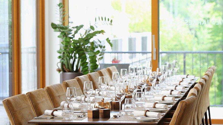 Restaurant Vier Jahreszeiten, © Schlosspark/mesonic Restaurant Vier Jahreszeiten, © Schlosspark/mesonic