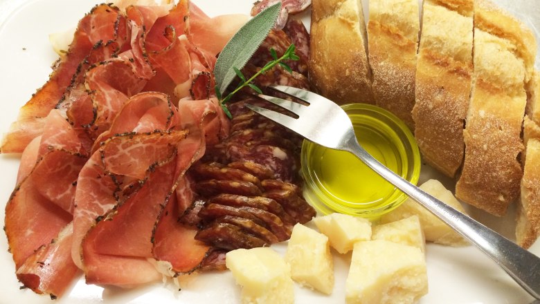 Weinbeisserhappen, © I.R. Weinbeisserhappen, © I.R.