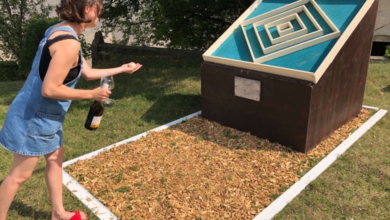 XXL Weinhauer Golf - Schlaffass in Gumpoldskirchen/Thallern, © Schlaffass Gumpoldskirchen XXL Weinhauer Golf - Schlaffass in Gumpoldskirchen/Thallern, © Schlaffass Gumpoldskirchen