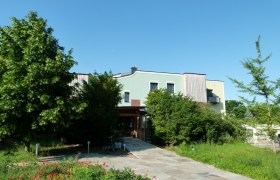 Haus Monti Außenansicht, © Nicole Montaperti Haus Monti Außenansicht, © Nicole Montaperti