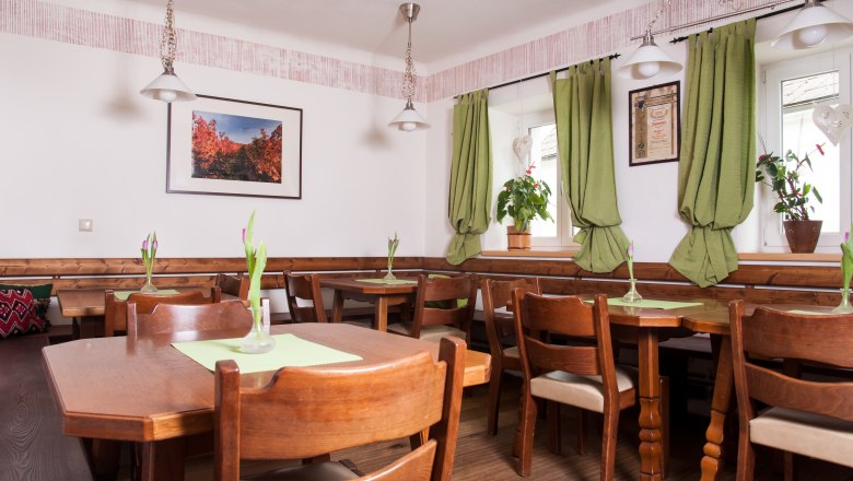 wine taverns, © Familie Zigeuner wine taverns, © Familie Zigeuner