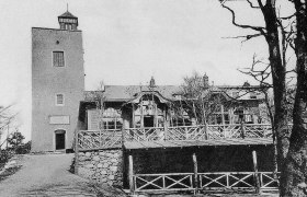 Sina-Warte and Iron Gate shelter_frueher, © Michael Platzer, ÖTK Sina-Warte and Iron Gate shelter_frueher, © Michael Platzer, ÖTK