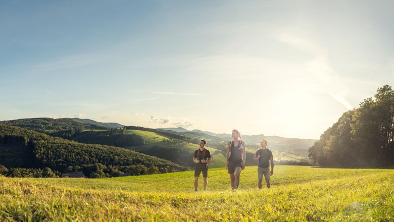 Wandern im Wienerwald, © Christoph Kerschbaum/www.ishootpeople.at Wandern im Wienerwald, © Christoph Kerschbaum/www.ishootpeople.at