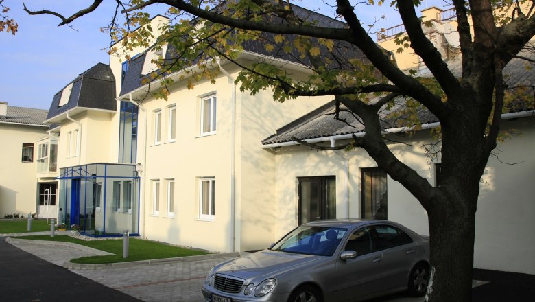 Hoteleinfahrt, © City Hotel Mödling Hoteleinfahrt, © City Hotel Mödling