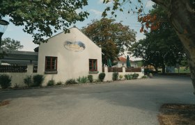 Klostergasthaus Thallern, &copy; Putz &amp; Stingl