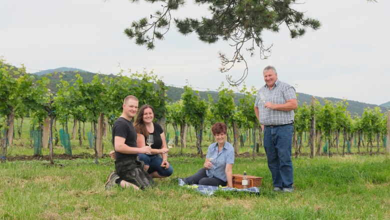 Schachl family, &copy; Wienerwald Tourismus/Kerstin Semmelmeyer