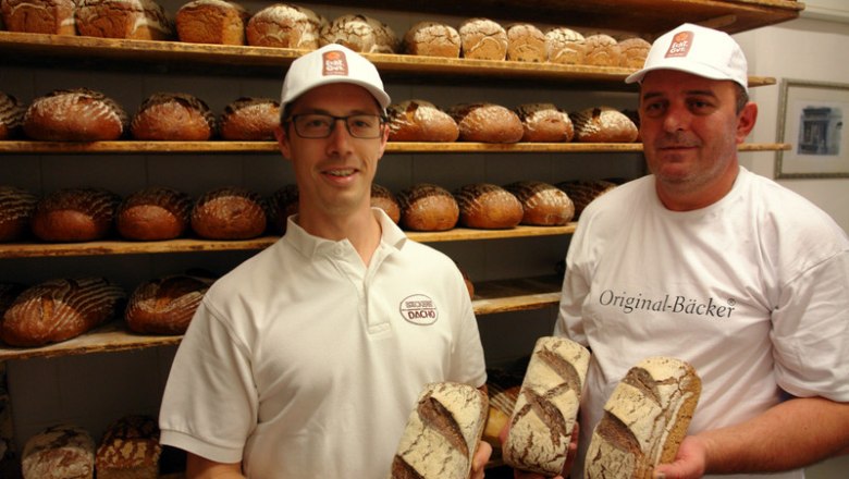 Michael Dacho (left), keeps the family tradition alive!, &copy; dacho