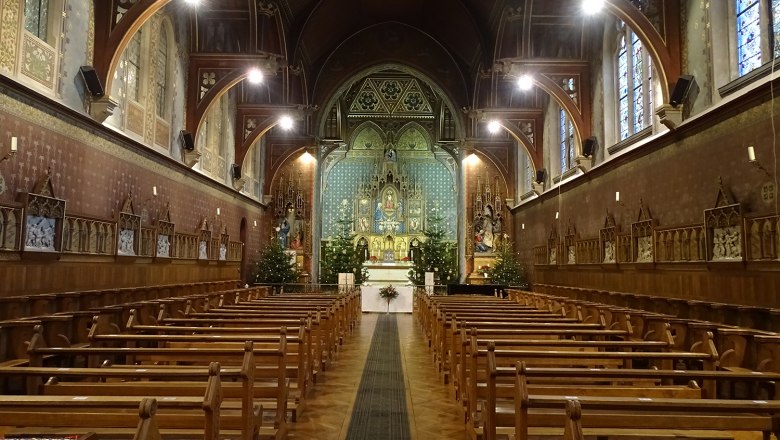 Interior view of the Sacr&eacute; Coeur Catholic Church, &copy; Christine Heub&ouml;ck
