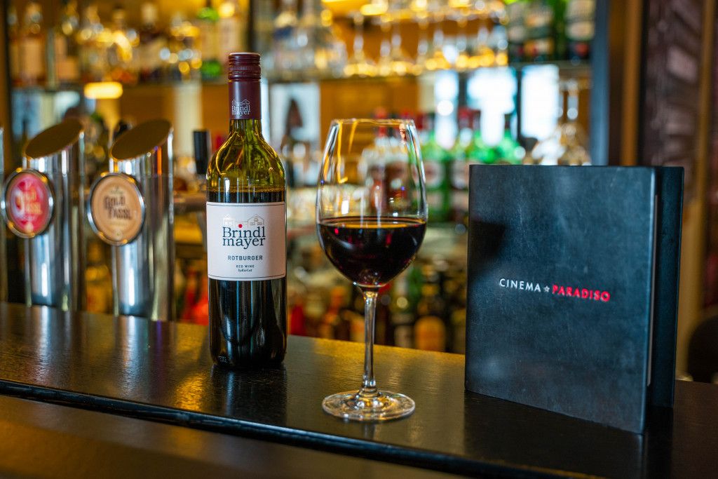 Film Wein & Genuss im Cinema Paradiso