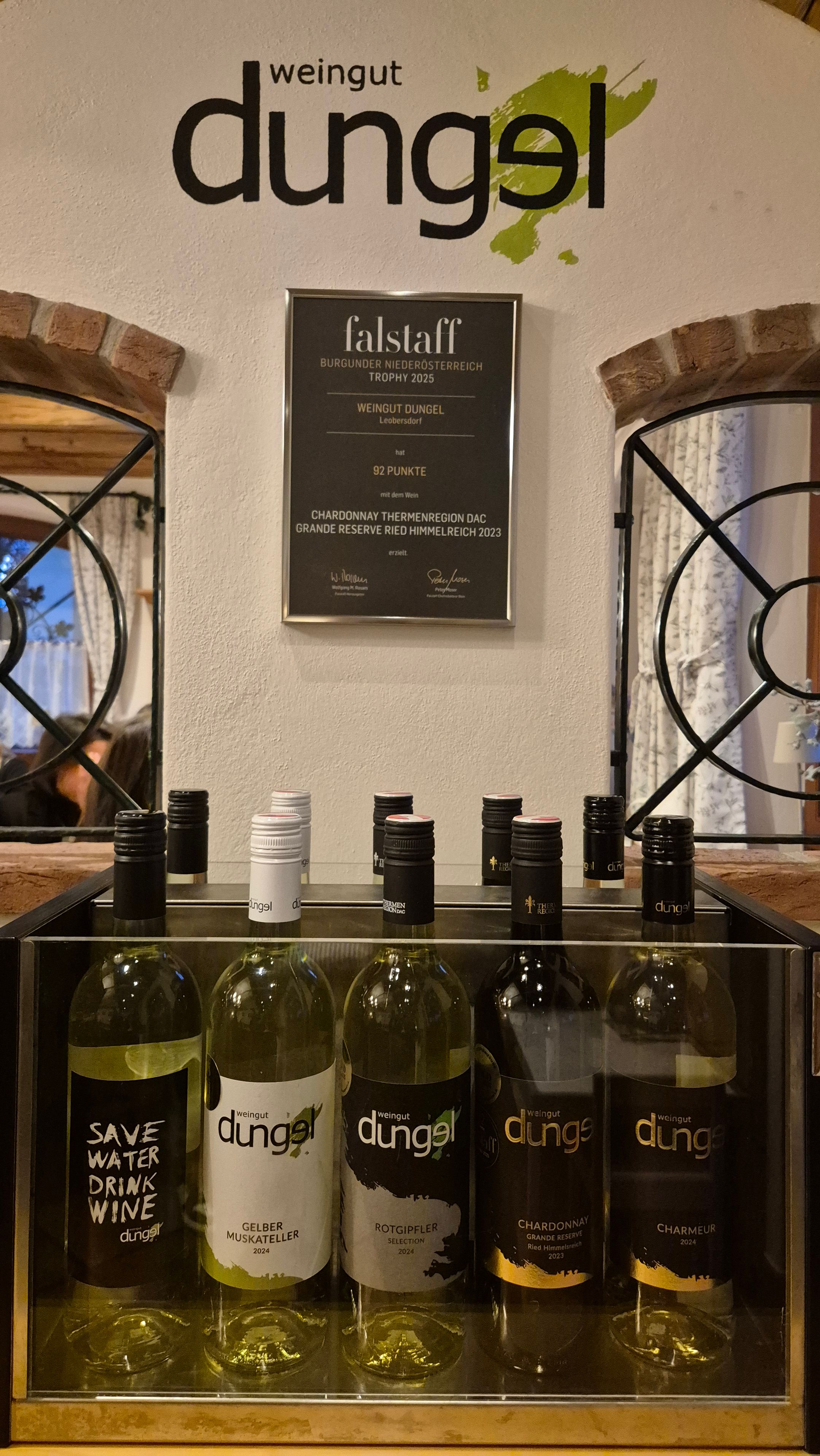 Weinbar im Weingut Dungel