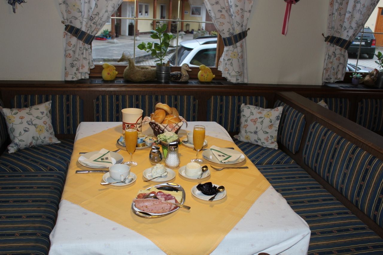 Frühstückstisch