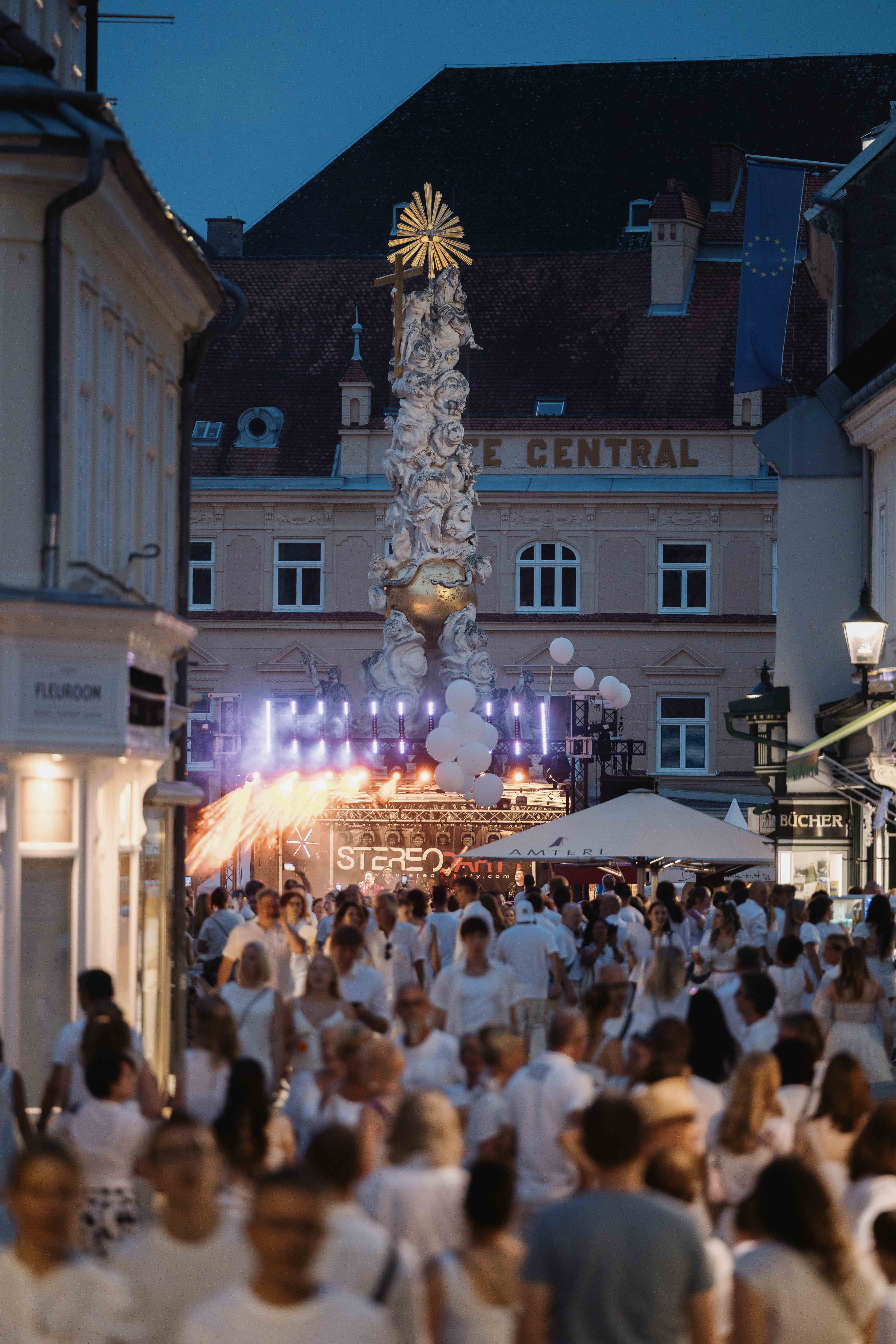 Baden in Weiss