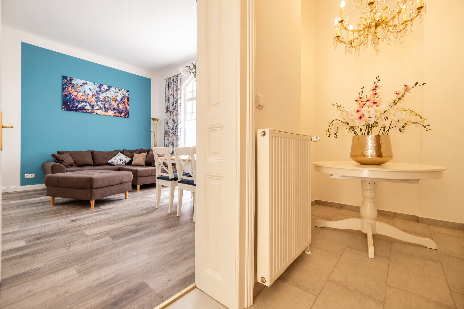Apartment_Christa_04_Flur_Wohnzimmer