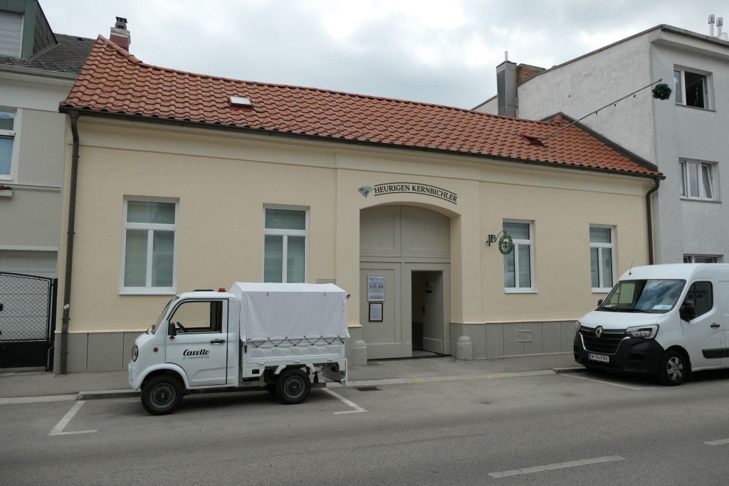 Heurigen Kernbichler Eingang