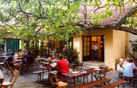 Innenhof, &copy; Weingut Schaflerhof