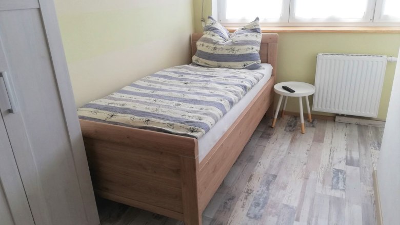 zimmer6_bett, © Nicole Montaperti