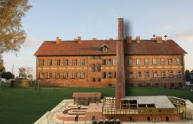 Das Ziegelwerk mit einem Modell eines ehemaligen Ringofens, &copy; Marktgemeinde Leopoldsdorf