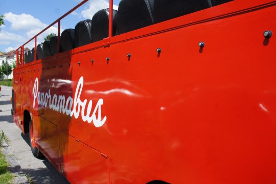 Oldtimer Panoramabus, © Wienerwald Tourismus