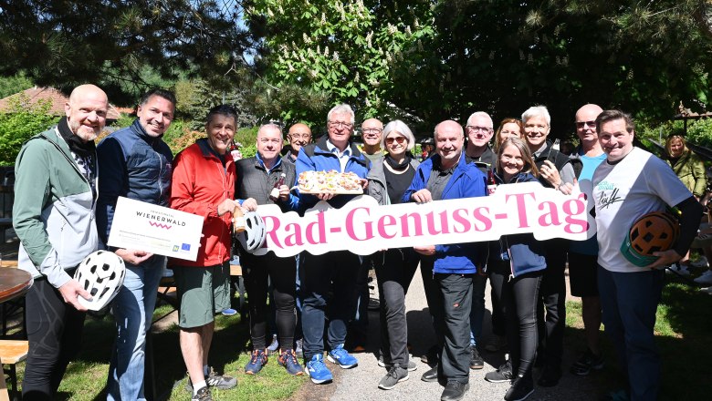 Gute Laune aller Beteiligten beim Rad-Genuss-Tag, © © Wienerwald Tourismus/Sonja Pohl