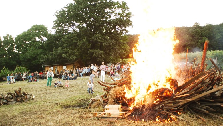 Solstice celebration, &copy; vitovec