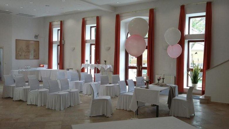 Auch Hochzeiten (Standesamt), Agapen, Tafeln, Geburtstage und sonstige Feste organisieren wir gerne, © Schloss Gumpoldskirchen Betriebs-GmbH