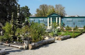 Abbey gardens and orangery, &copy; StiftKlosterneuburg