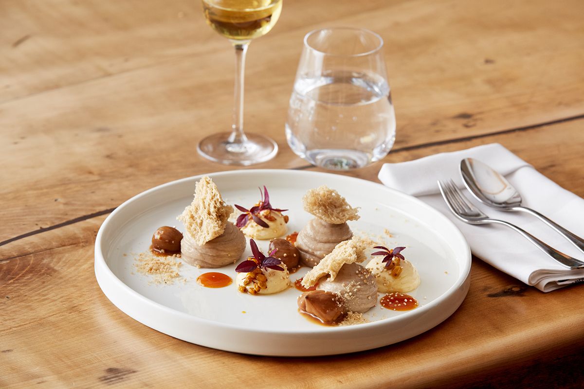 Maroni-Schoko-Mousse mit Sanddorn