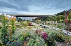magnificent garden of the BAG canteen, &copy; Christian Floh