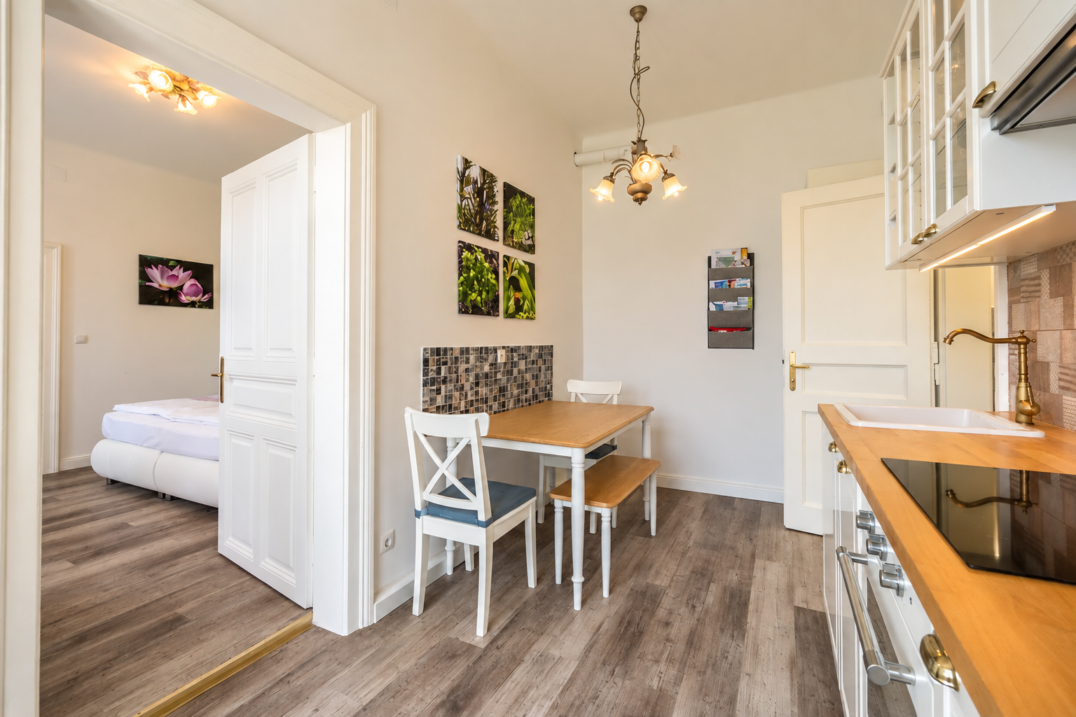 Apartment_Anja_Kueche_Essbereich_heller_freundlicher