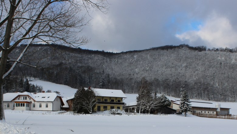Our farm in winter, &copy; Familie Reischer