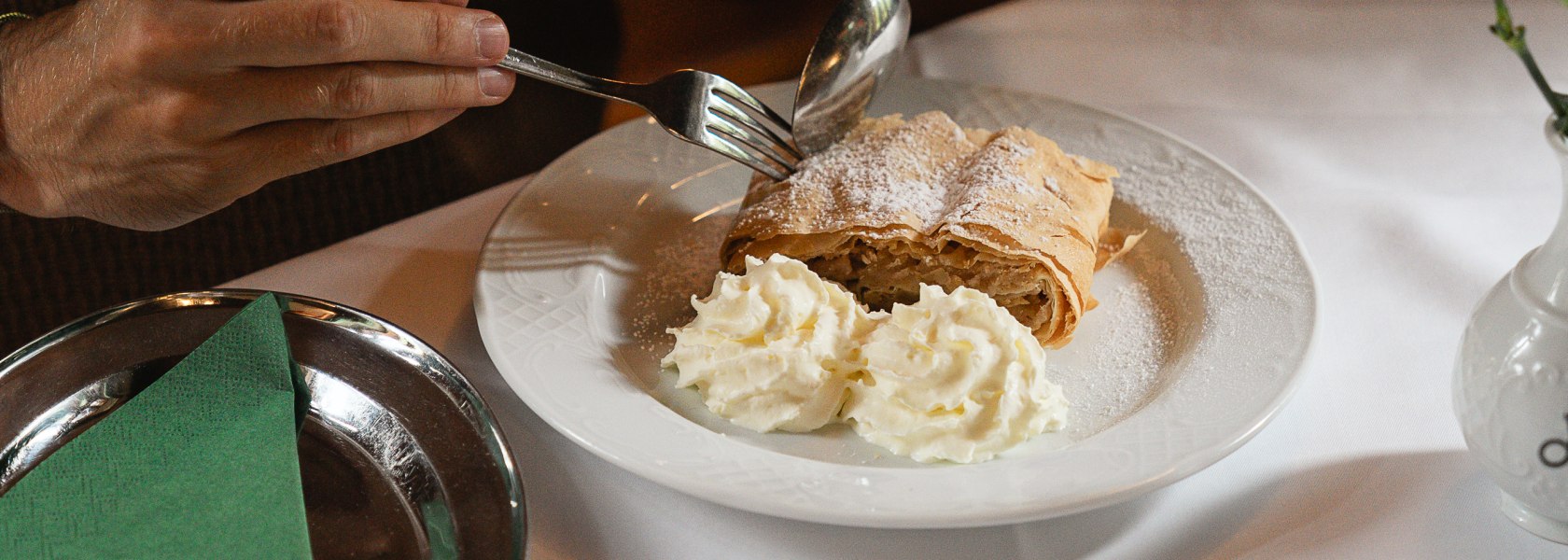 Köstlicher Apfelstrudel, © Unleashed.at