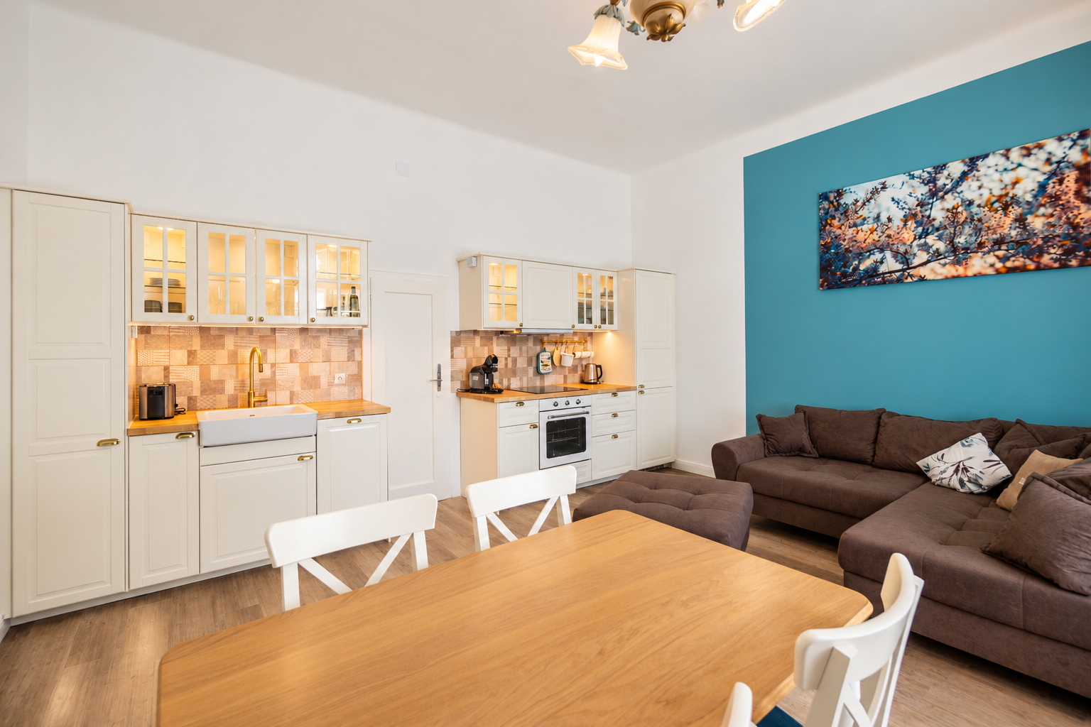 Apartment_Christa_10_Kueche_Wohnzimmer