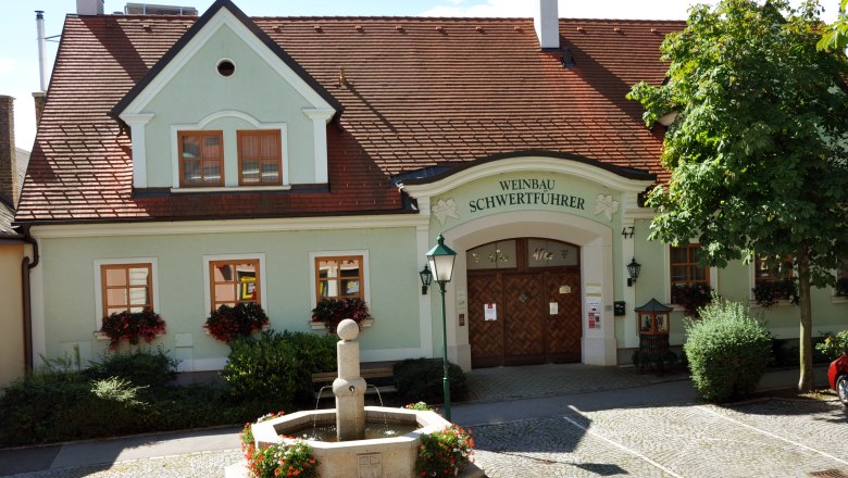 Winzerhaus, © Weingut Schwertführer 47er