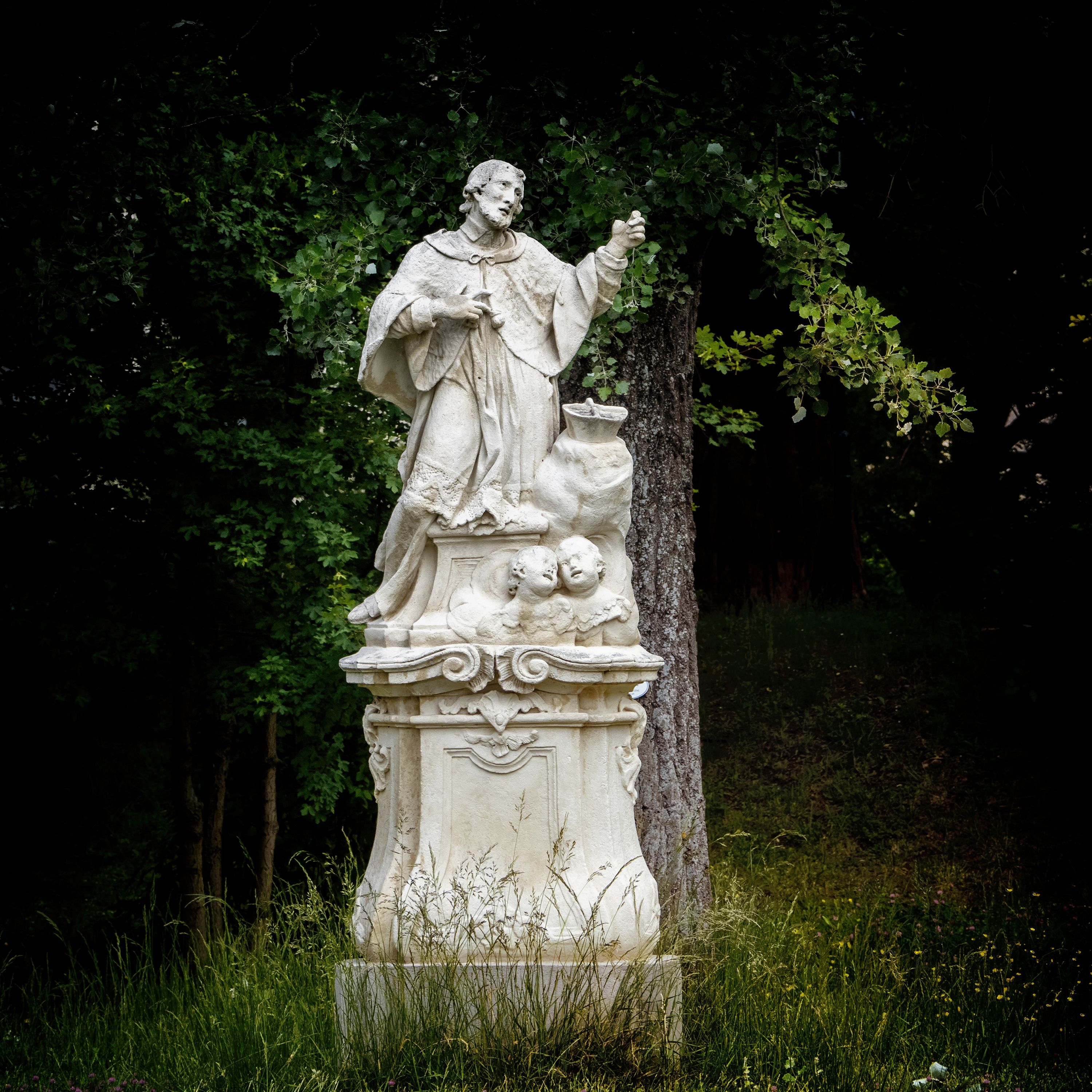 Schlosspark Bad Vöslau, Hl. Nepomuk