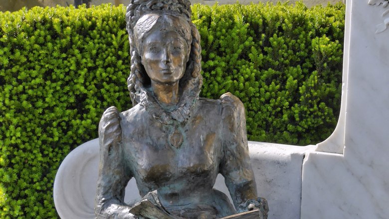 Sisi Bronzefigur, © Pixabay