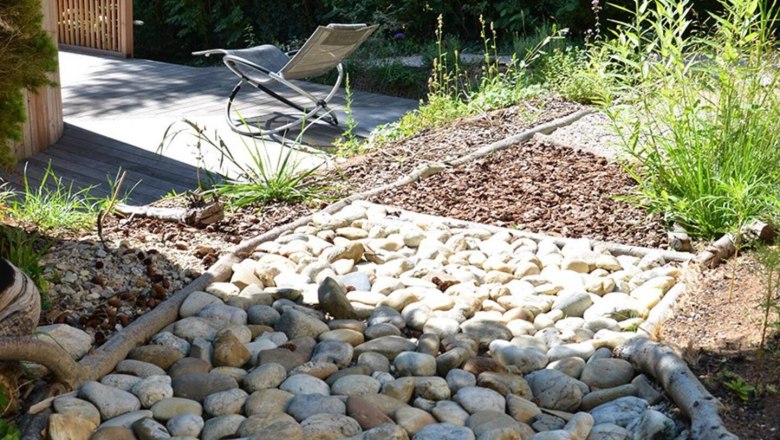 Barefoot path, © Bauer-Wolf