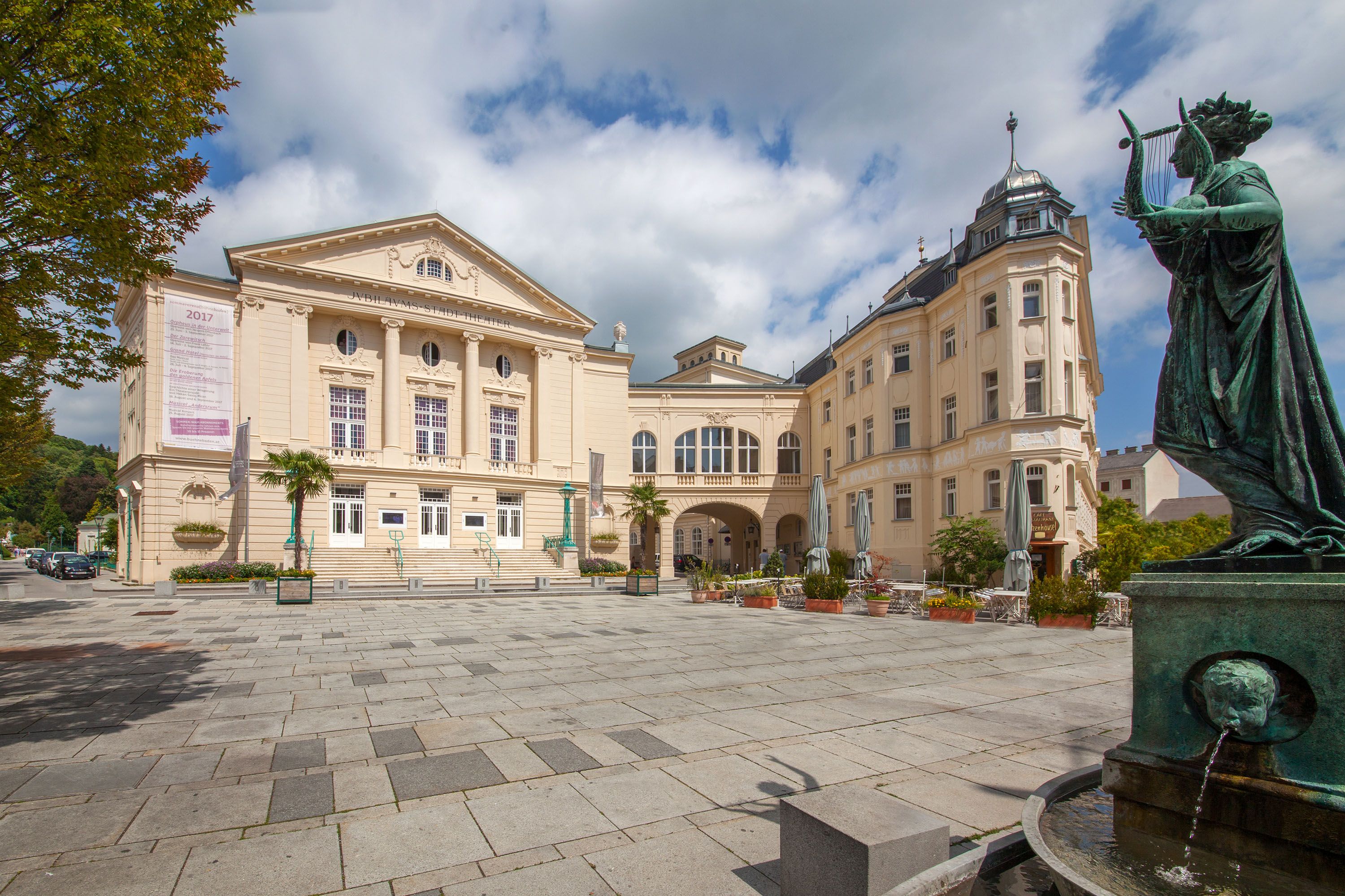 Stadttheater Baden Außen