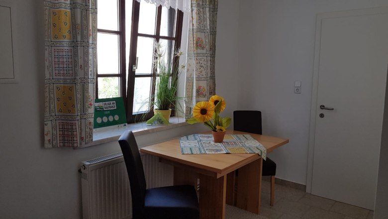 Esstisch, &copy; Biohof Resch