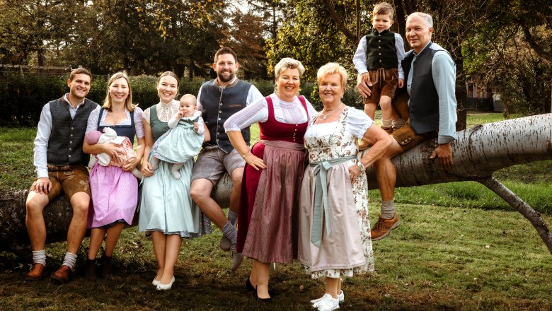 Our family, &copy; Sophie Zahalka