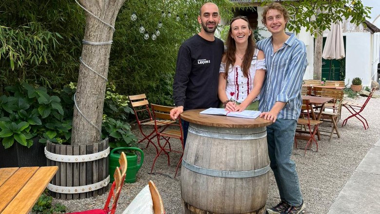 Guest garden with team, &copy; Maria Gerland